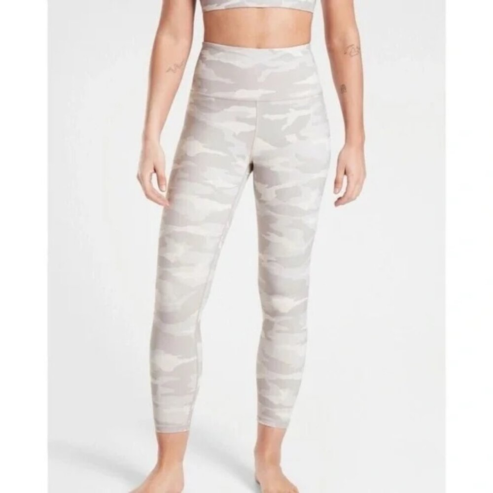 ATHLETA Elation Camo 7/8 Tight Womens SMALL TALL- white/taupe